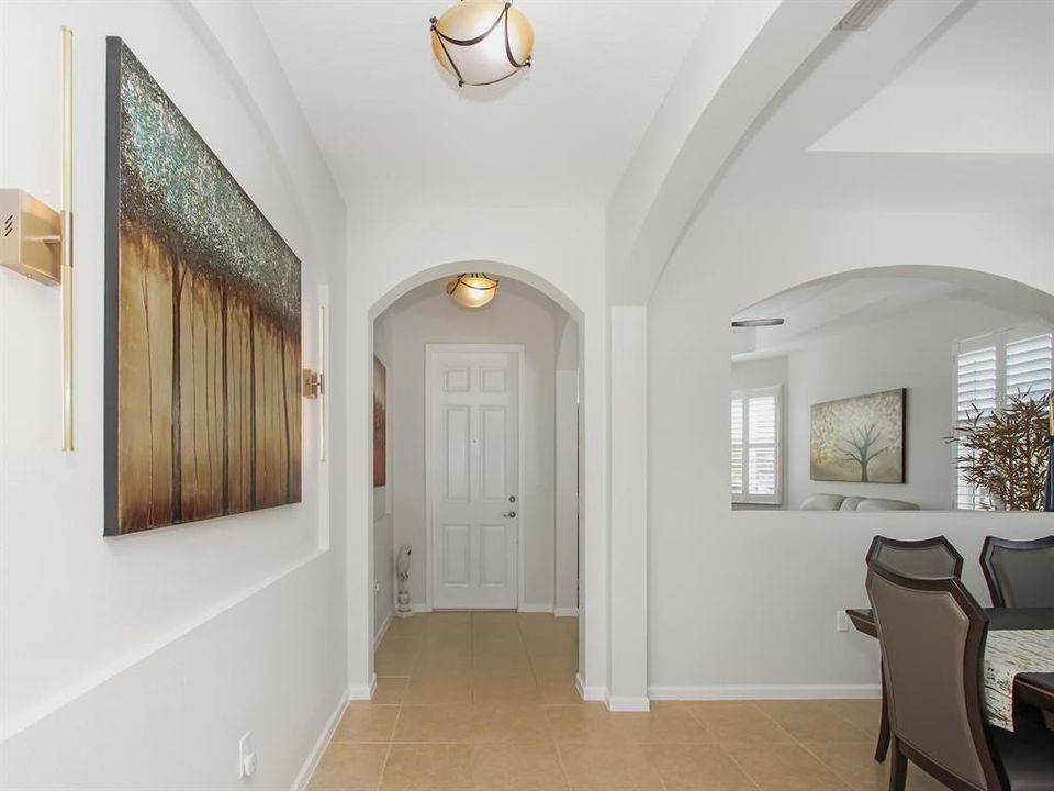 For Sale: $528,000 (3 beds, 2 baths, 1941 Square Feet)