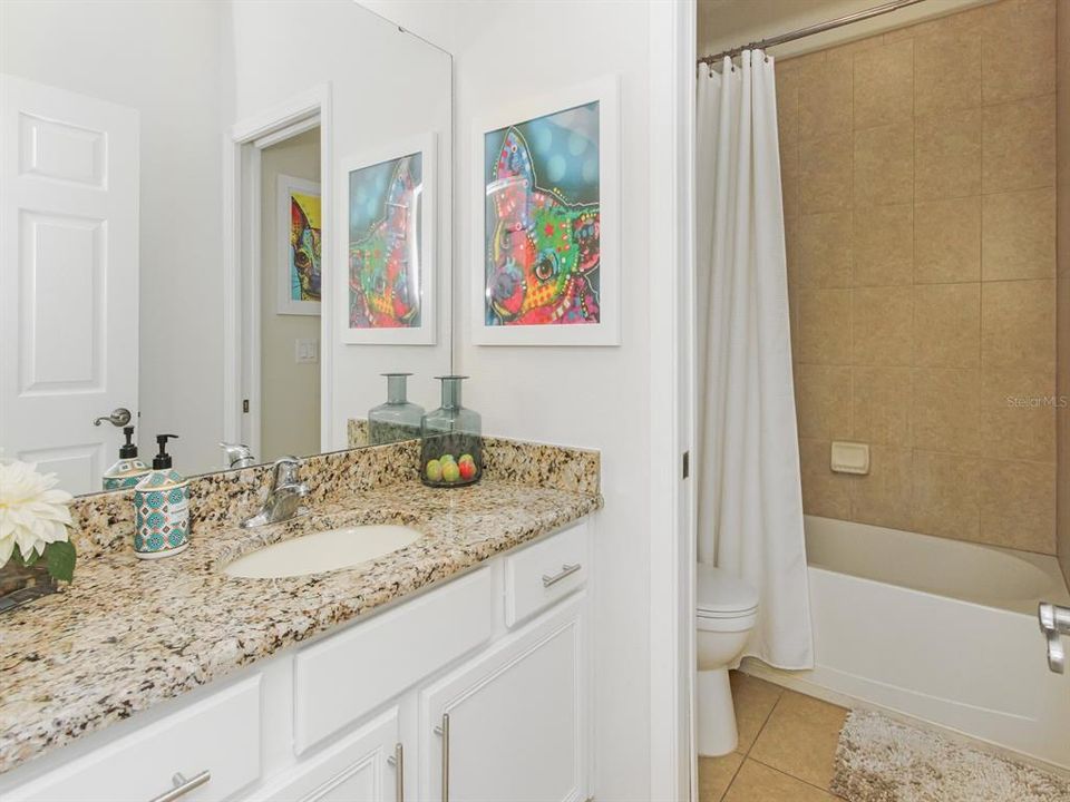 For Sale: $528,000 (3 beds, 2 baths, 1941 Square Feet)