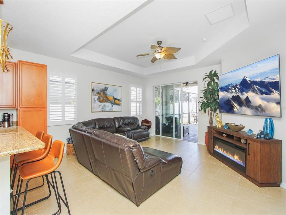 For Sale: $528,000 (3 beds, 2 baths, 1941 Square Feet)