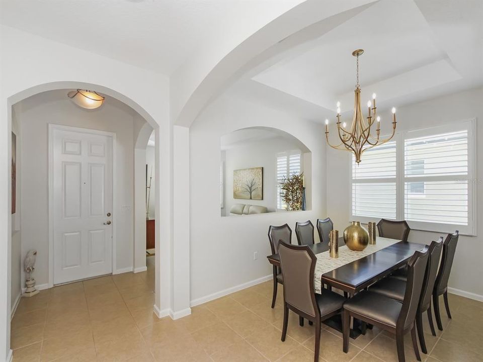 For Sale: $528,000 (3 beds, 2 baths, 1941 Square Feet)