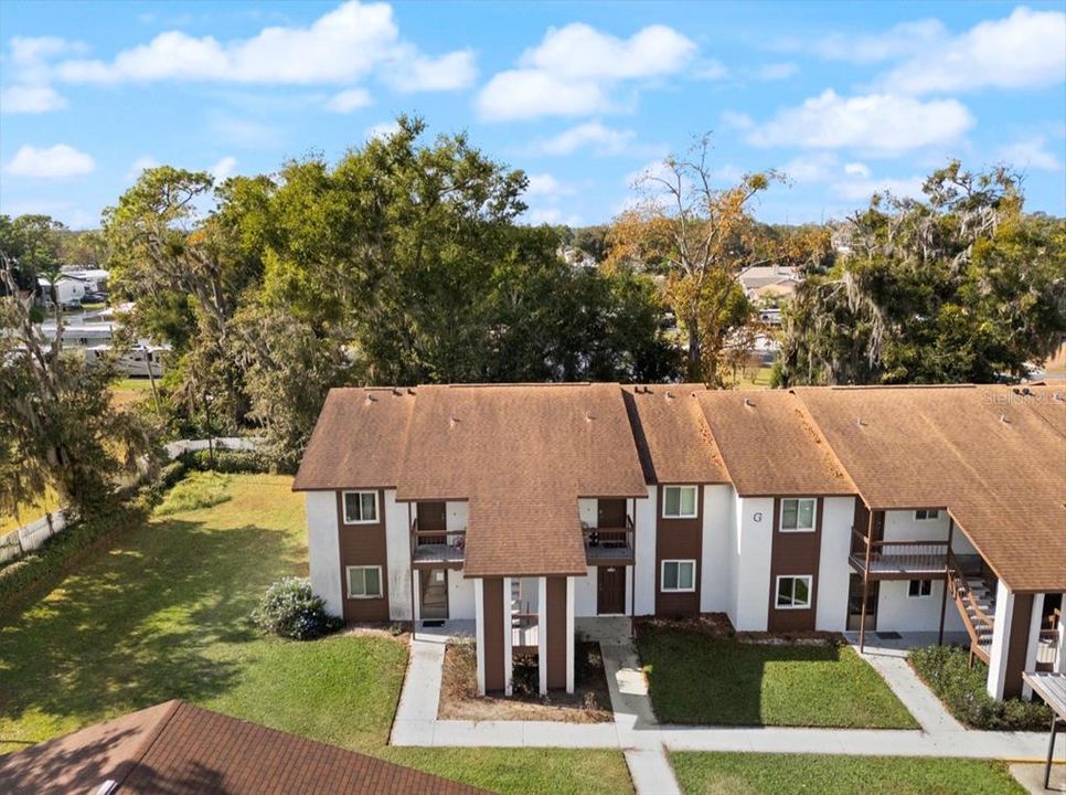 На продажу: $114,900 (2 спален, 2 ванн, 876 Квадратных фут)