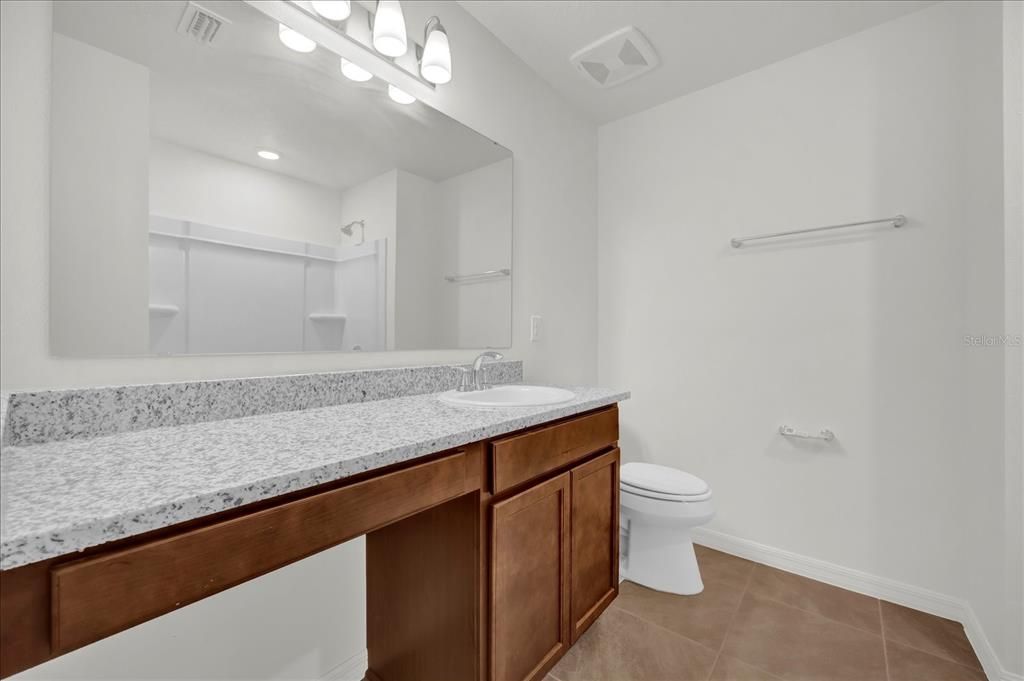 En Venta: $293,179 (3 camas, 2 baños, 1511 Pies cuadrados)