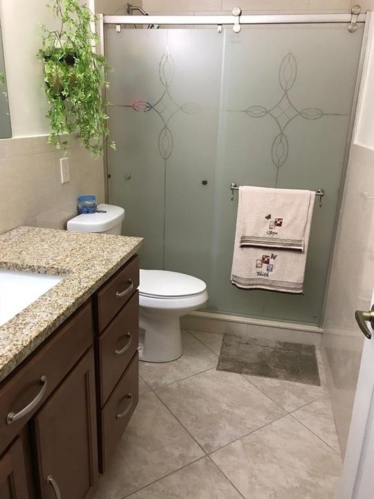 待售: $360,000 (3 贝兹, 2 浴室, 1402 平方英尺)