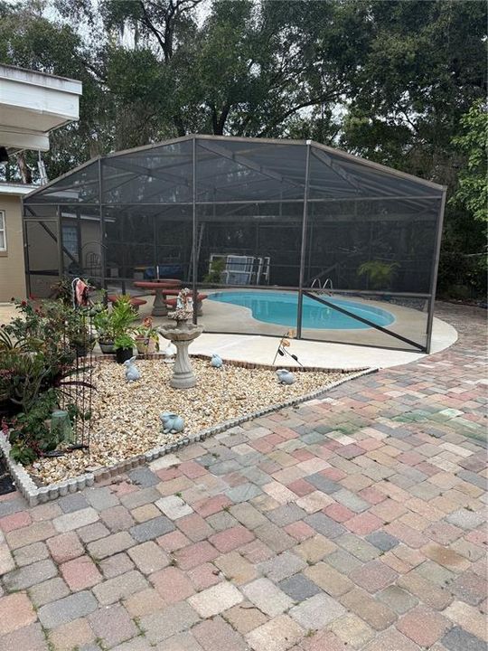 待售: $360,000 (3 贝兹, 2 浴室, 1402 平方英尺)