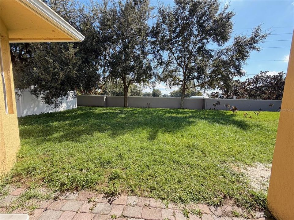 出租: $2,250 (3 贝兹, 2 浴室, 1813 平方英尺)