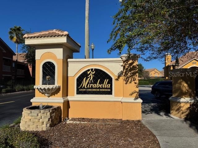 For Rent: $2,000 (2 beds, 2 baths, 1076 Square Feet)