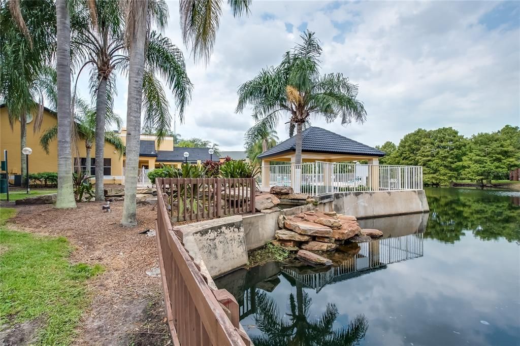 For Rent: $1,950 (3 beds, 2 baths, 1253 Square Feet)