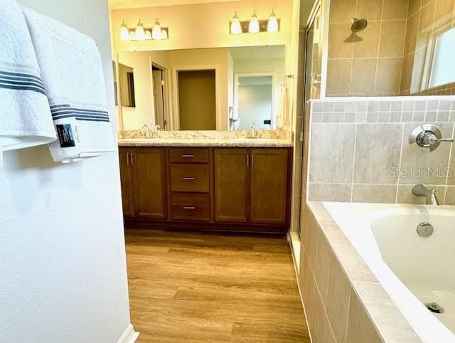 For Rent: $2,200 (4 beds, 2 baths, 1715 Square Feet)