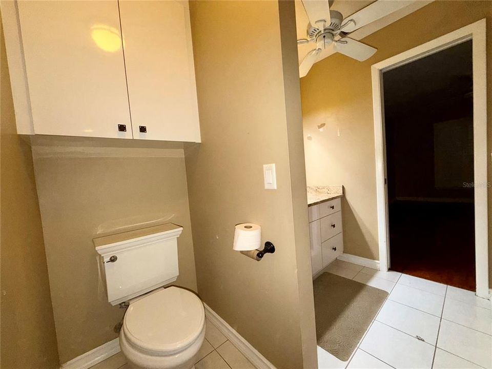 待售: $425,000 (4 贝兹, 2 浴室, 1843 平方英尺)