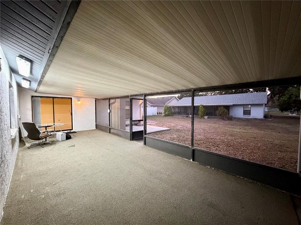 待售: $425,000 (4 贝兹, 2 浴室, 1843 平方英尺)