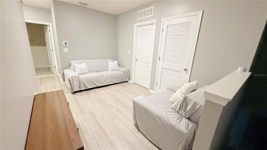 На продажу: $484,990 (5 спален, 3 ванн, 2451 Квадратных фут)