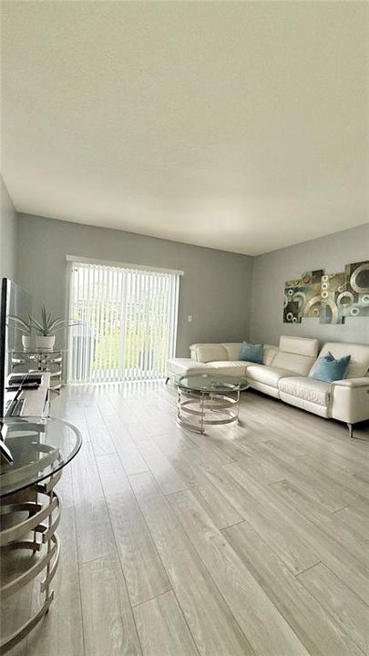 На продажу: $484,990 (5 спален, 3 ванн, 2451 Квадратных фут)