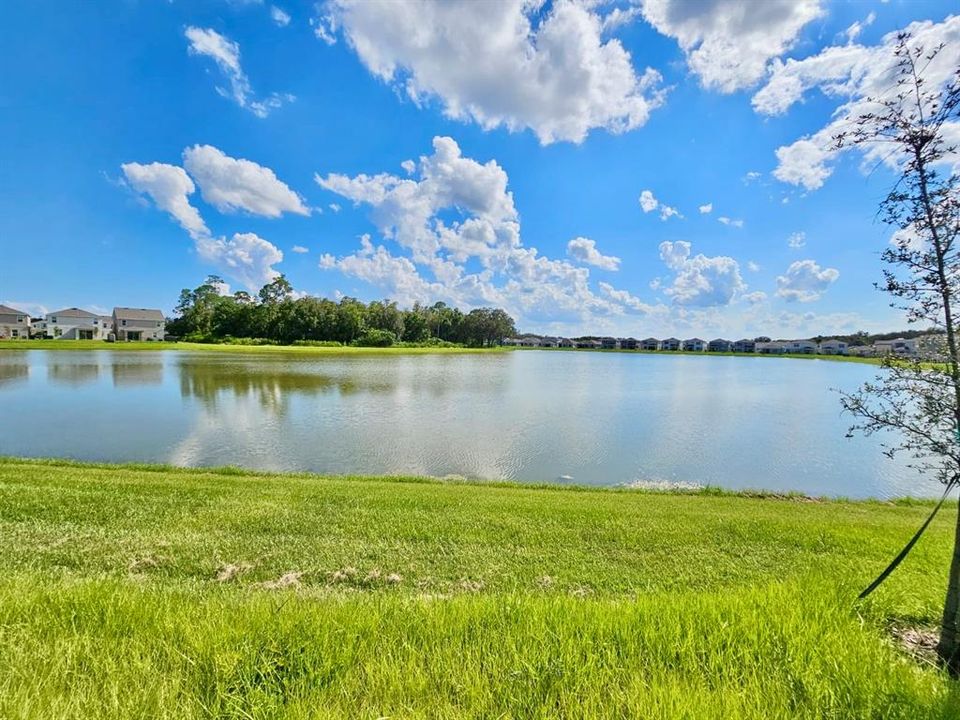 For Rent: $2,700 (3 beds, 2 baths, 2921 Square Feet)