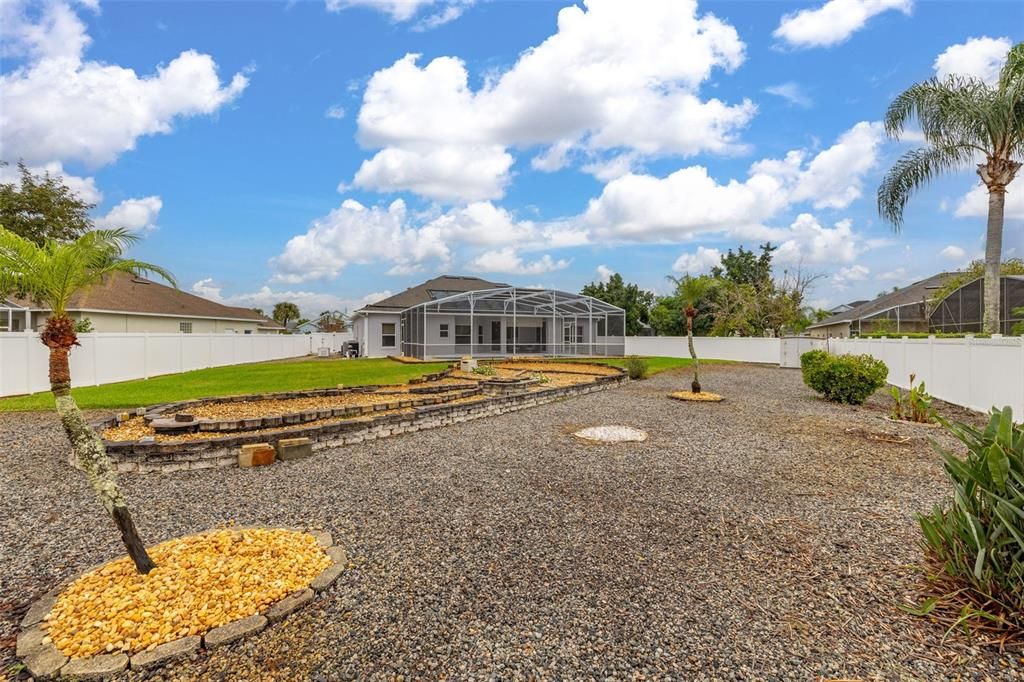 For Sale: $429,900 (4 beds, 2 baths, 2185 Square Feet)