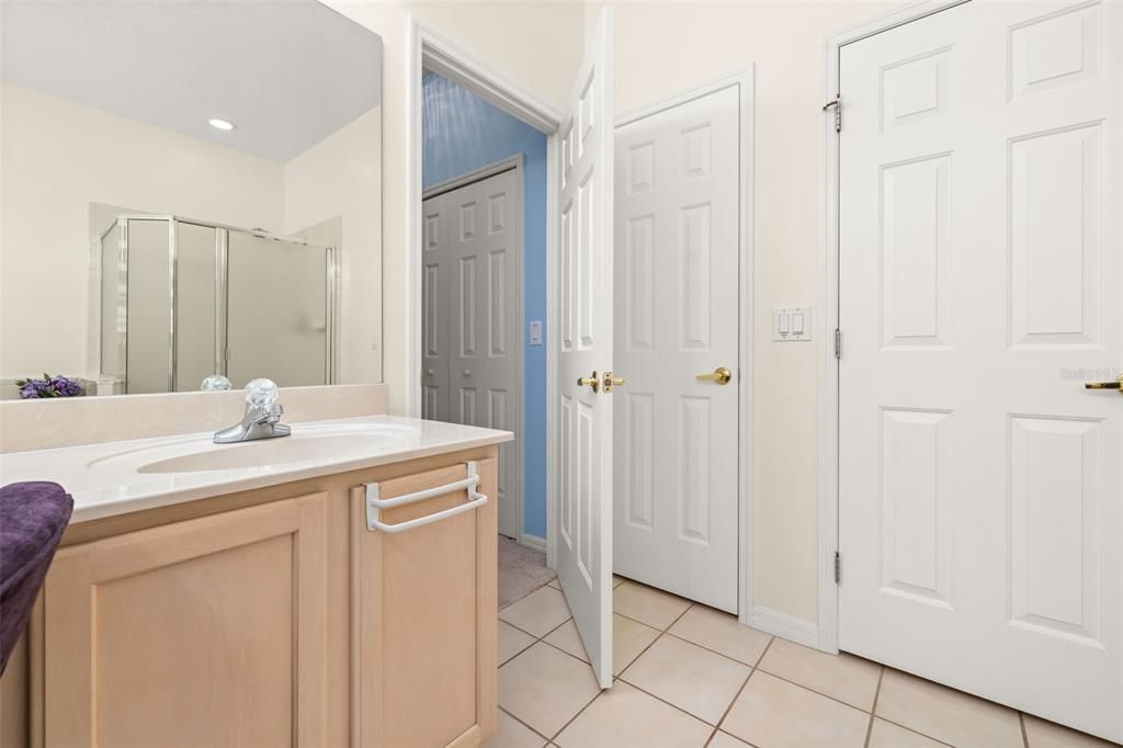 For Sale: $429,900 (4 beds, 2 baths, 2185 Square Feet)