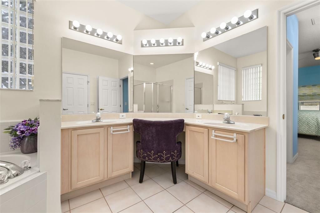 For Sale: $429,900 (4 beds, 2 baths, 2185 Square Feet)