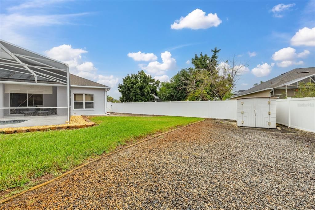 For Sale: $429,900 (4 beds, 2 baths, 2185 Square Feet)