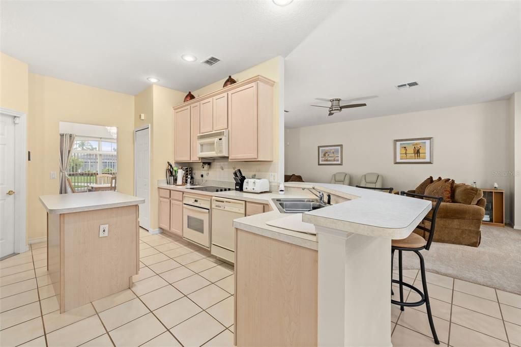 For Sale: $429,900 (4 beds, 2 baths, 2185 Square Feet)