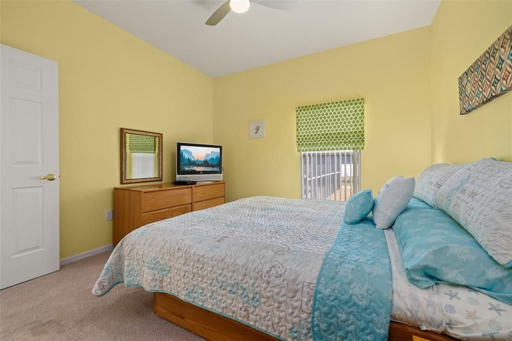 For Sale: $429,900 (4 beds, 2 baths, 2185 Square Feet)