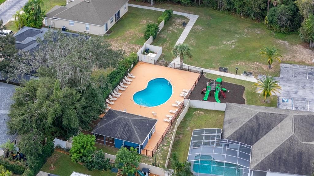 For Sale: $429,900 (4 beds, 2 baths, 2185 Square Feet)