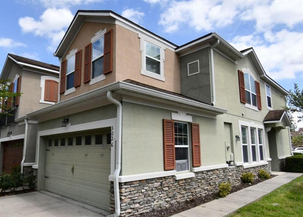 待售: $325,000 (3 贝兹, 2 浴室, 1638 平方英尺)