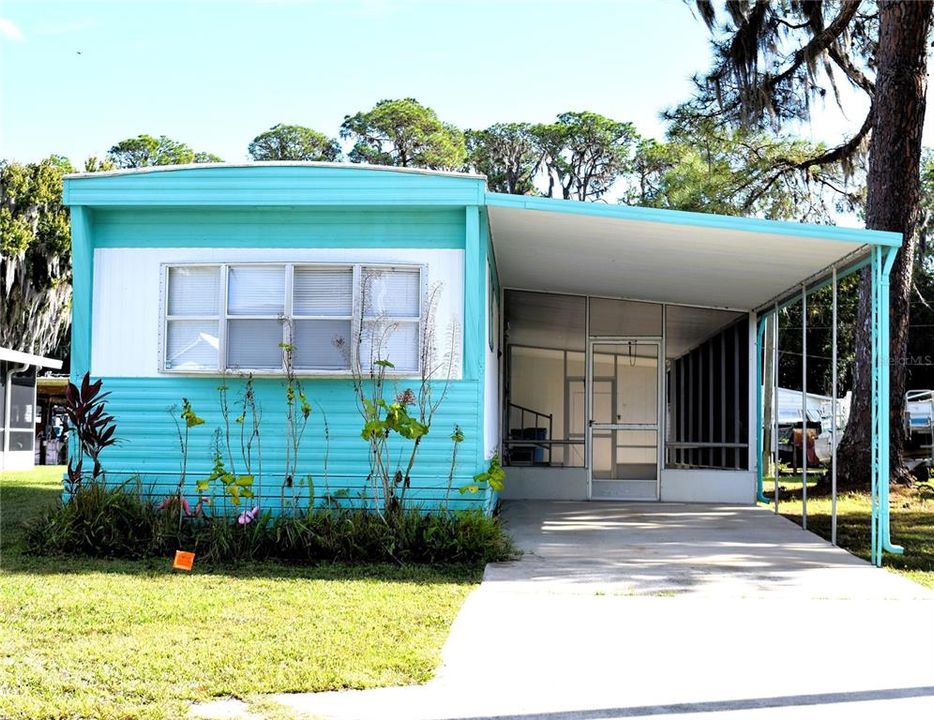 На продажу: $159,000 (2 спален, 2 ванн, 957 Квадратных фут)