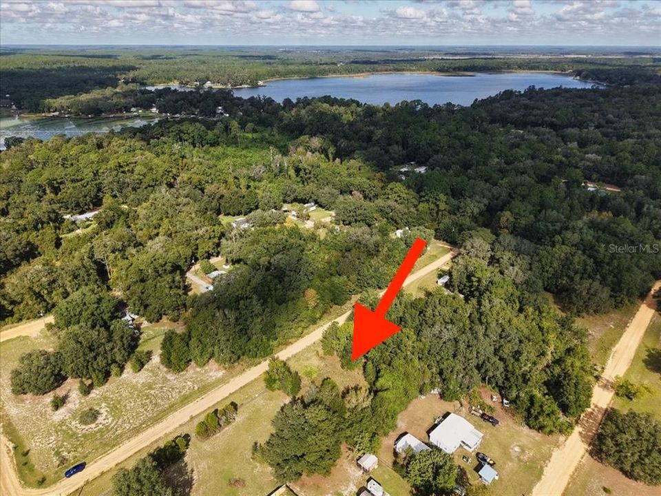 待售: $9,900 (0.22 acres)