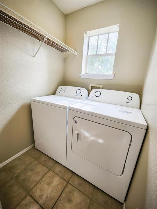 For Sale: $249,900 (2 beds, 2 baths, 1026 Square Feet)