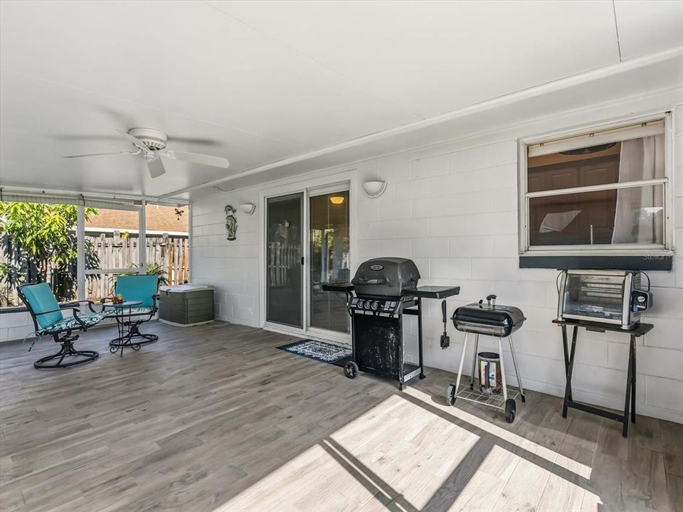 For Sale: $398,900 (3 beds, 2 baths, 1514 Square Feet)