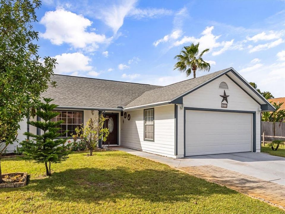 For Sale: $398,900 (3 beds, 2 baths, 1514 Square Feet)