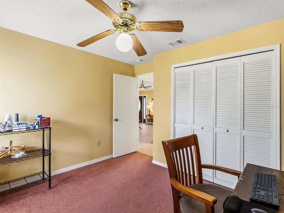 For Sale: $398,900 (3 beds, 2 baths, 1514 Square Feet)