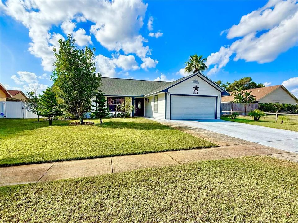 For Sale: $398,900 (3 beds, 2 baths, 1514 Square Feet)