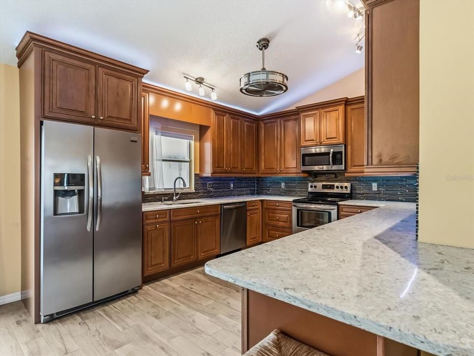 For Sale: $398,900 (3 beds, 2 baths, 1514 Square Feet)