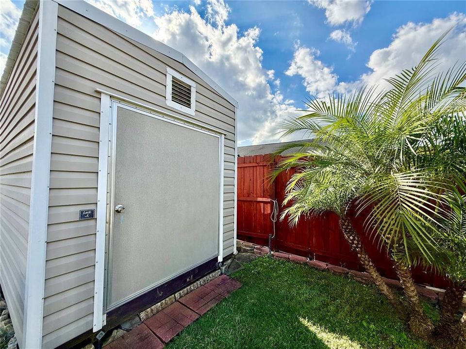 For Sale: $398,900 (3 beds, 2 baths, 1514 Square Feet)