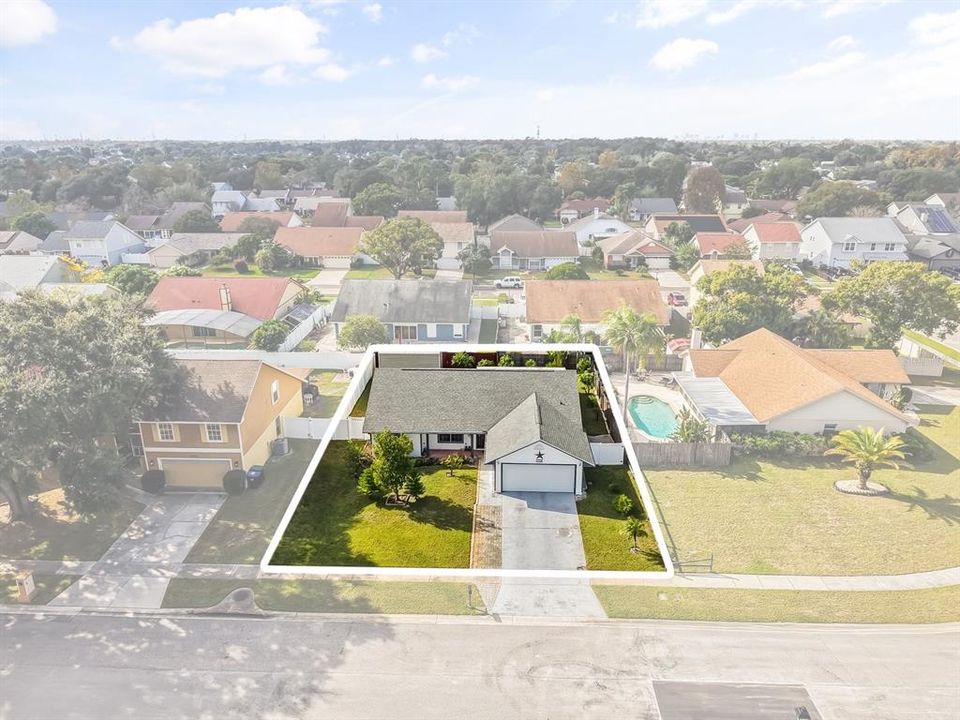 For Sale: $398,900 (3 beds, 2 baths, 1514 Square Feet)