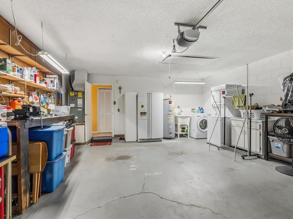 For Sale: $398,900 (3 beds, 2 baths, 1514 Square Feet)