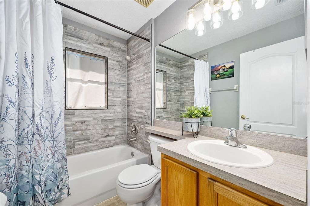 En Venta: $399,900 (3 camas, 2 baños, 1744 Pies cuadrados)