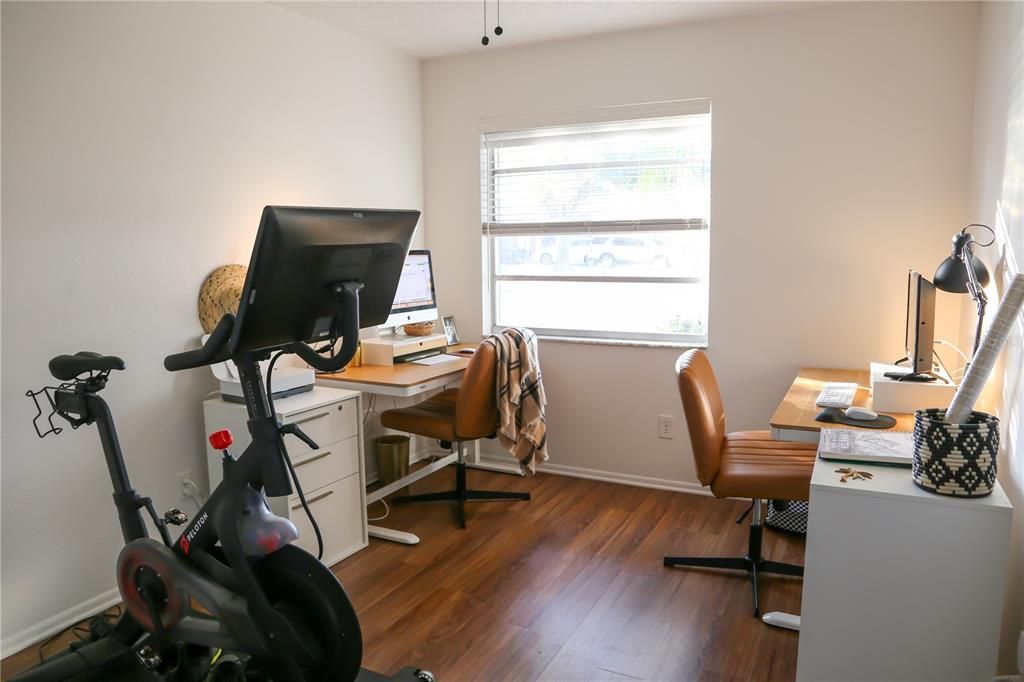 For Rent: $3,395 (3 beds, 2 baths, 1351 Square Feet)