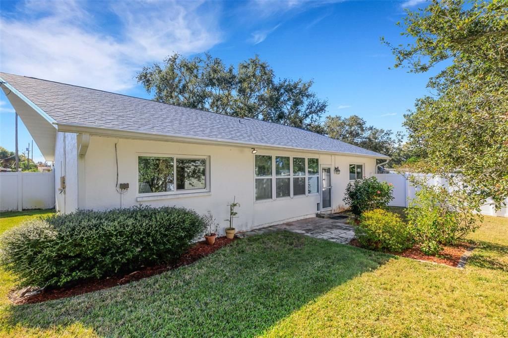 待售: $425,000 (3 贝兹, 2 浴室, 1148 平方英尺)