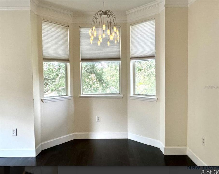 For Rent: $1,975 (2 beds, 2 baths, 1352 Square Feet)