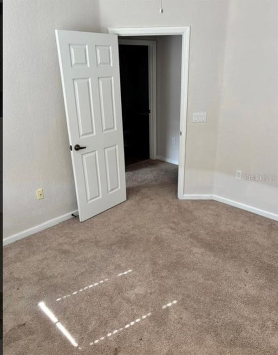 For Rent: $2,200 (4 beds, 3 baths, 1606 Square Feet)