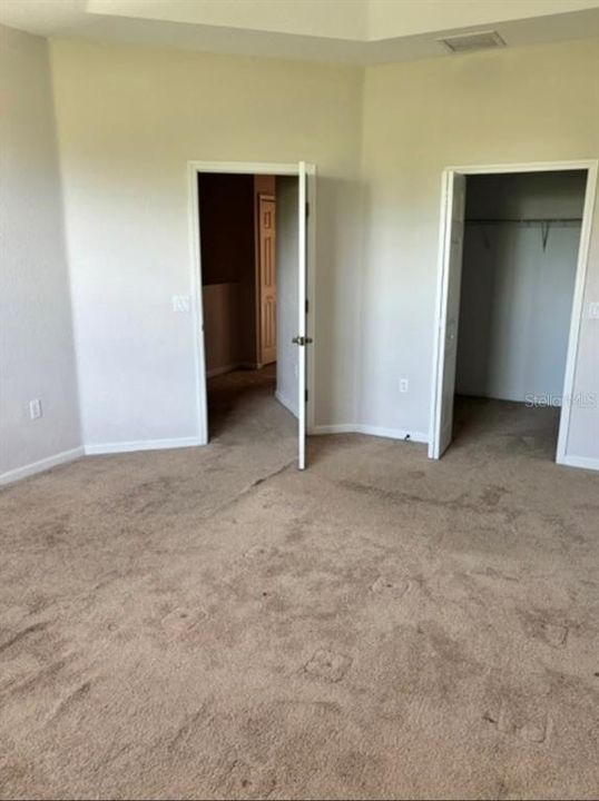 For Rent: $2,200 (4 beds, 3 baths, 1606 Square Feet)