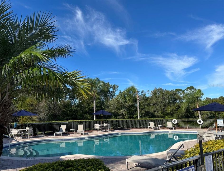 For Rent: $2,200 (4 beds, 3 baths, 1606 Square Feet)