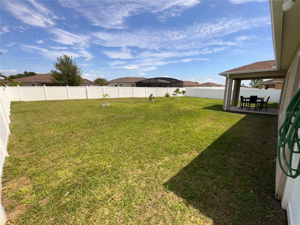 For Sale: $319,900 (3 beds, 2 baths, 1748 Square Feet)