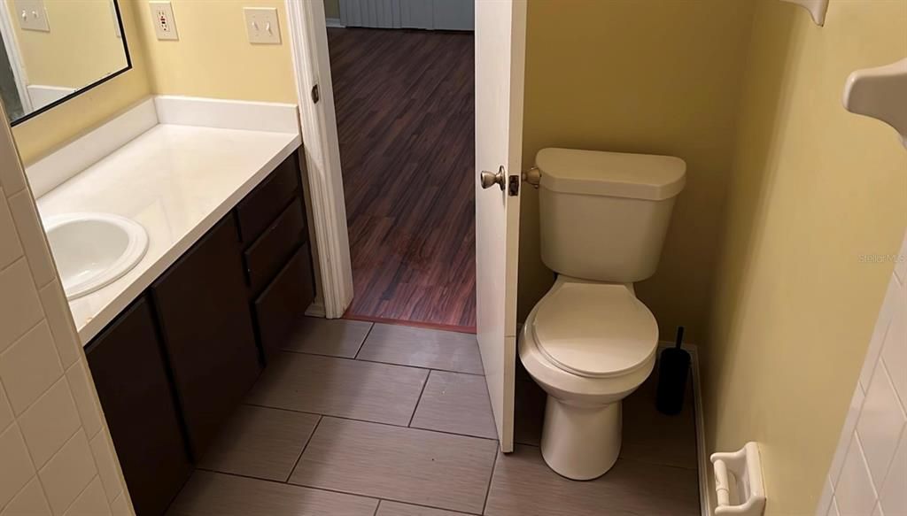 出租: $1,850 (3 贝兹, 2 浴室, 1350 平方英尺)