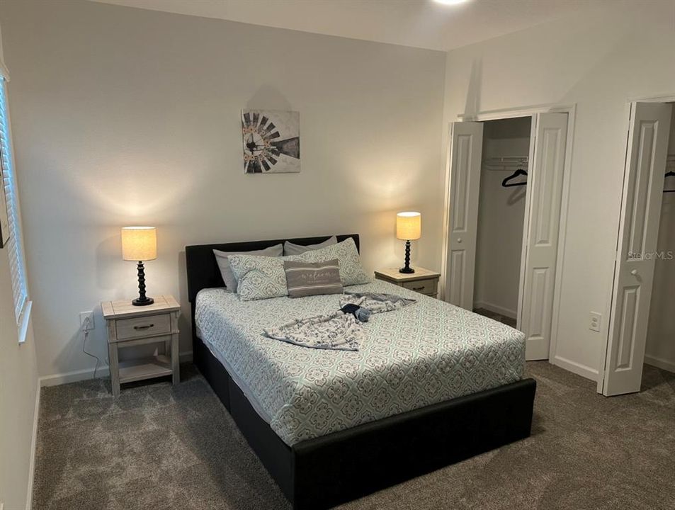 En Renta: $2,600 (4 camas, 2 baños, 3379 Pies cuadrados)