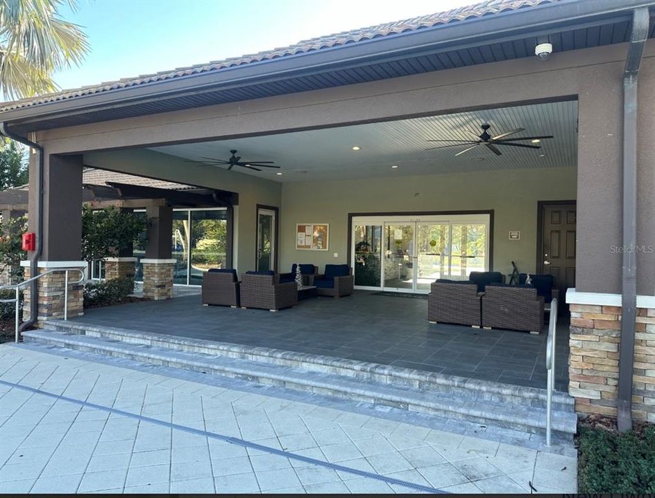 For Rent: $2,225 (3 beds, 2 baths, 1741 Square Feet)