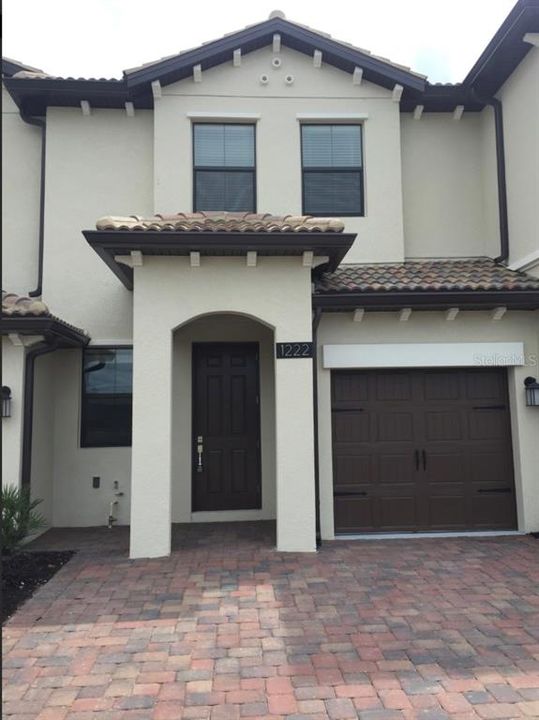 For Rent: $2,225 (3 beds, 2 baths, 1741 Square Feet)