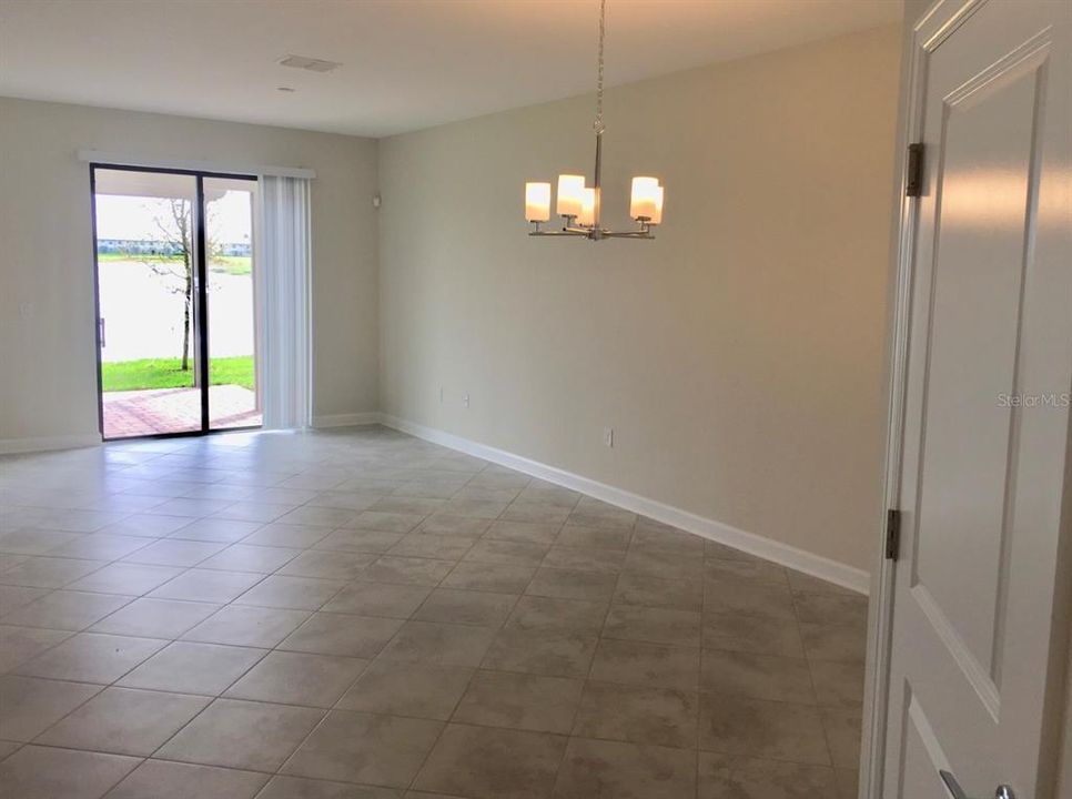 For Rent: $2,225 (3 beds, 2 baths, 1741 Square Feet)