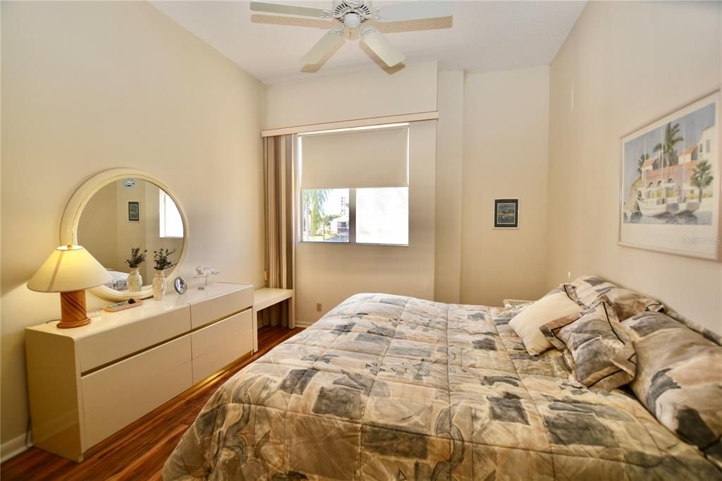 En Venta: $325,000 (2 camas, 2 baños, 1140 Pies cuadrados)